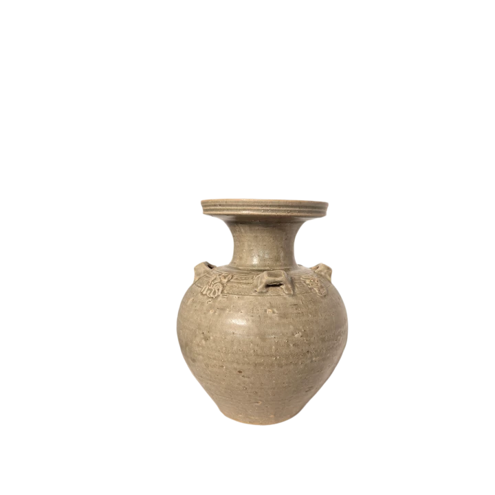 Kolekcjonerski jasny wazon ceramiczny w stylu sztuki Dalekiego Wschodu z epoki Tang – widok z przodu