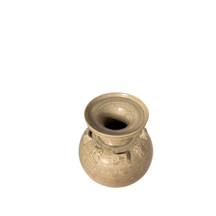 Zabytkowy chiński wazon ceramiczny o tradycyjnej sylwetce i szerokim kołnierzu u góry